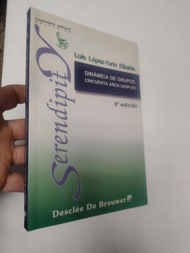 Portada del libro de Dinámica de grupos. 50 años después