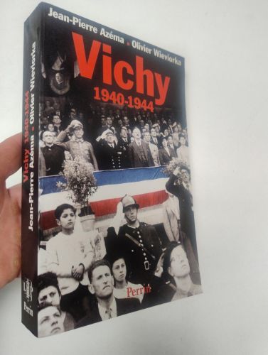 Portada del libro de Vichy 1940-1944