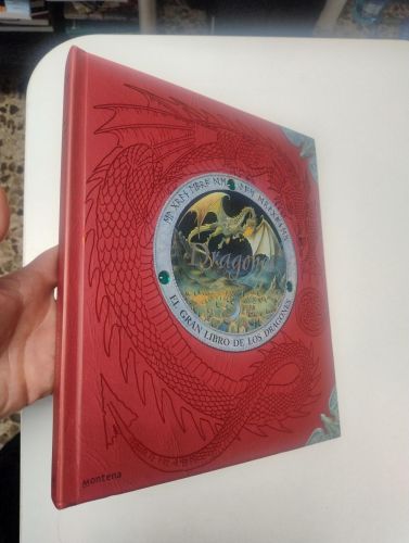 Portada del libro de Dragones. El gran libro de los dragones: 1