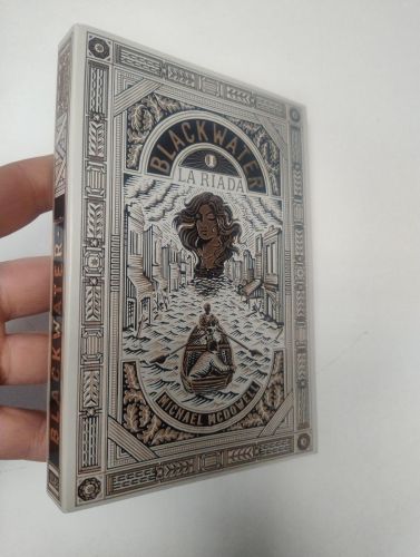 Portada del libro de BLACKWATER I. La riada