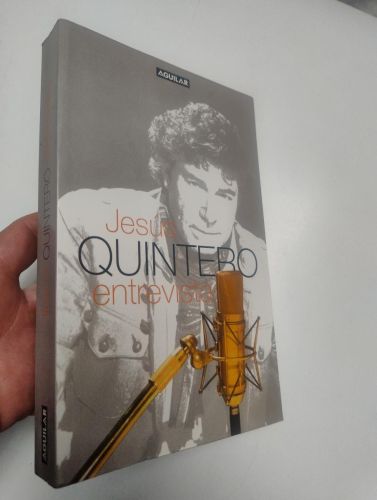 Portada del libro de JESÚS QUINTERO ENTREVISTA 