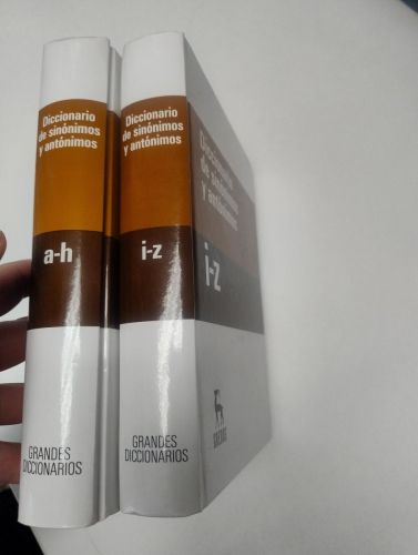 Portada del libro de Diccionario de sinónimos y antónimos (2 Tomos)