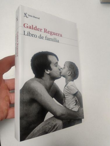 Portada del libro de Libro de familia