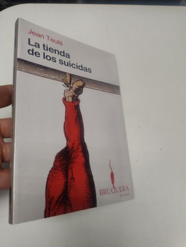 Portada del libro de LA TIENDA DE LOS SUICIDAS