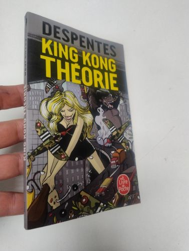 Portada del libro de King Kong Théorie