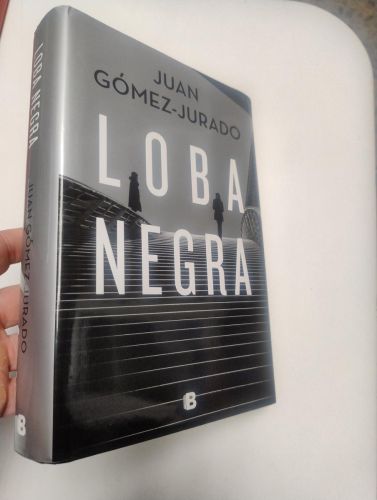 Portada del libro de Loba negra 