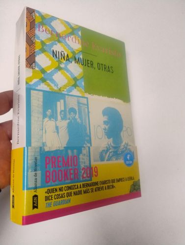 Portada del libro de Niña, mujer, otras 