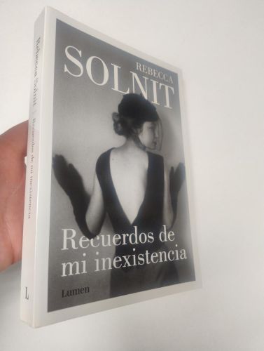Portada del libro de Recuerdos de mi inexistencia