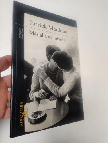Portada del libro de Más allá del olvido