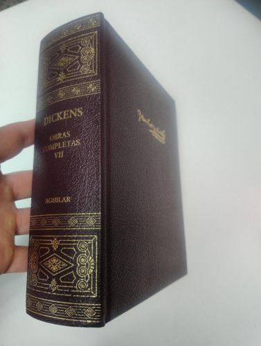 Portada del llibre de Obras completas VII (La pequeña Dorrit / Una historia de Inglaterra para los niños)