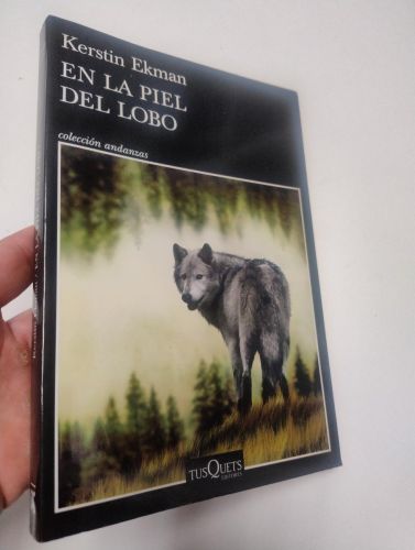 Portada del libro de En la piel del lobo