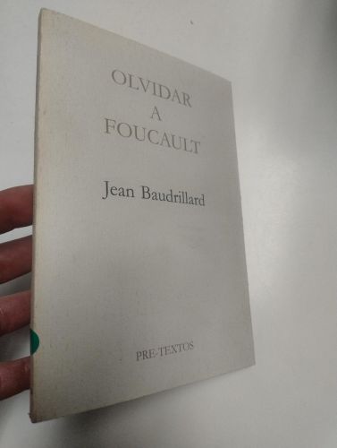 Portada del libro de Olvidar a Foucault