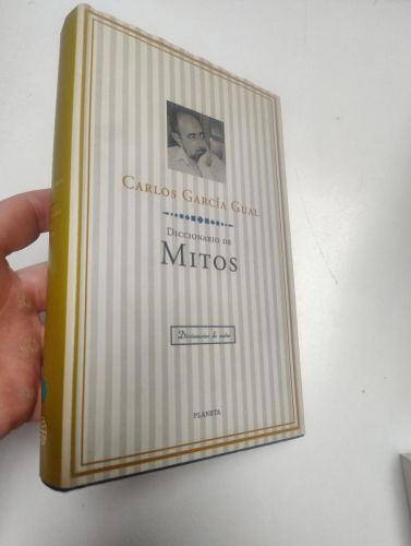 Portada del libro de Diccionario de mitos