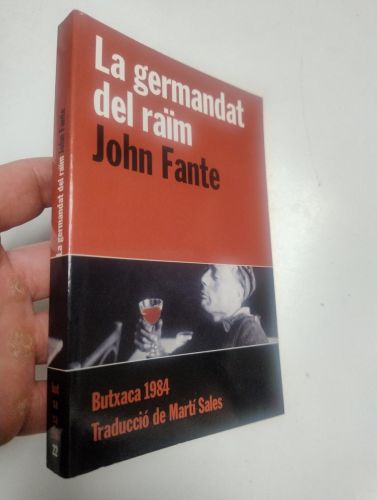 Portada del llibre de La germandat del raïm