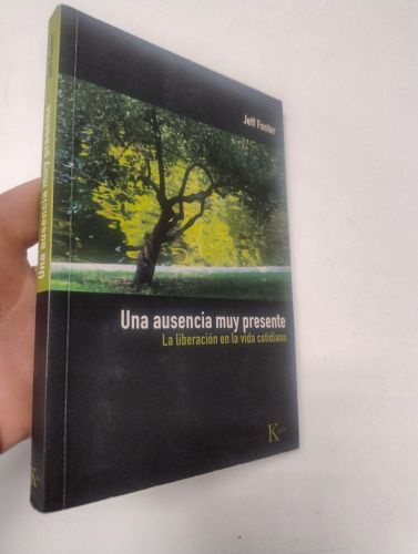 Portada del libro de Una ausencia muy presente