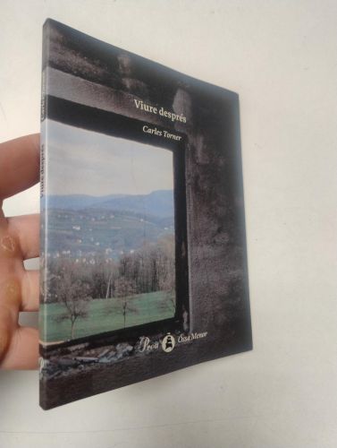 Portada del libro de Viure després (dedicat per l'autor)