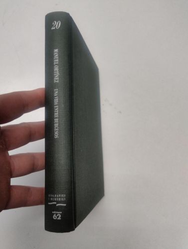 Portada del libro de Una vida entre burgesos