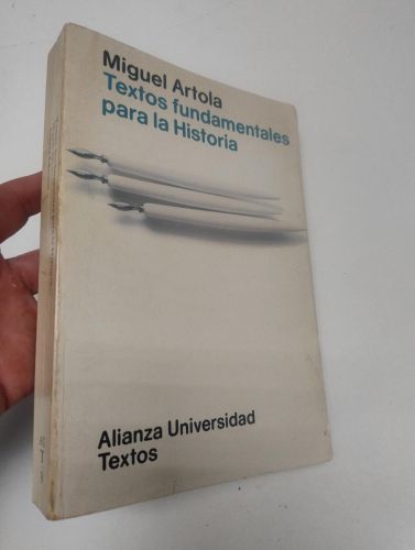 Portada del libro de Textos fundamentales para la Historia