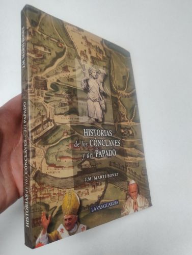 Portada del libro de Historias de los cónclaves y del papado