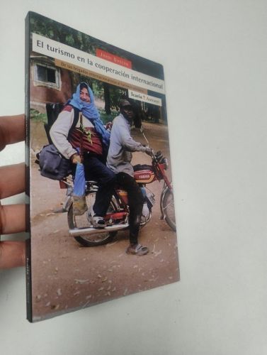 Portada del libro de El turismo en la cooperación internacional