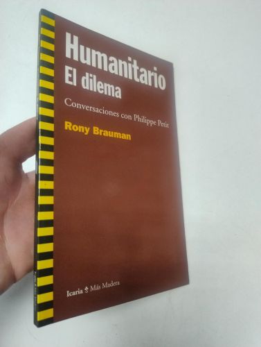 Portada del libro de Humanitario. El dilema