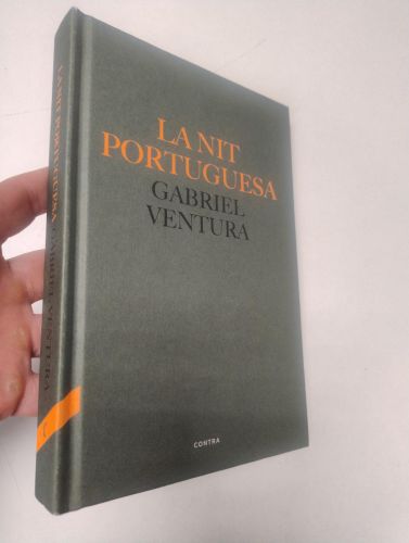 Portada del libro de La nit portuguesa