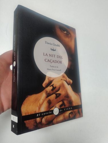 Portada del libro de La nit del caçador