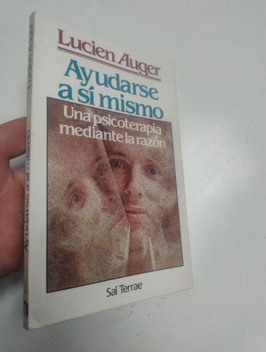 Portada del libro de Ayudarse a sí mismo