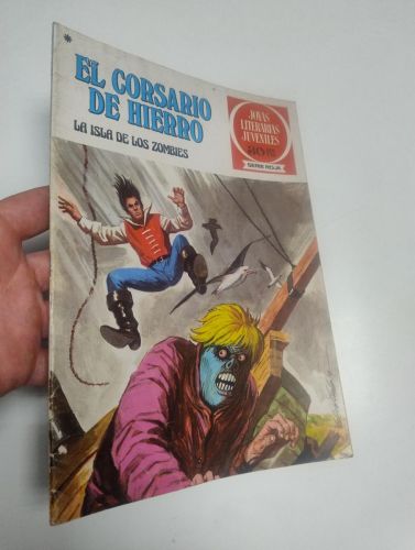 Portada del libro de El Corsario de Hierro. La isla de los zombies