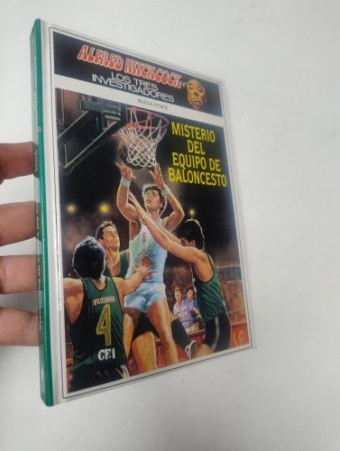 Portada del libro de Misterio del equipo de baloncesto (Nueva etapa 10)