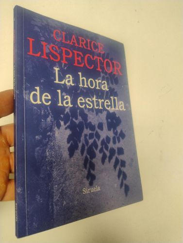 Portada del libro de La hora de la estrella
