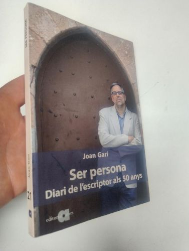 Portada del libro de Ser persona. Diari de l'escriptor als 50 anys