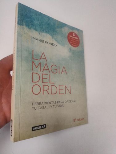 Portada del libro de La magia del orden 