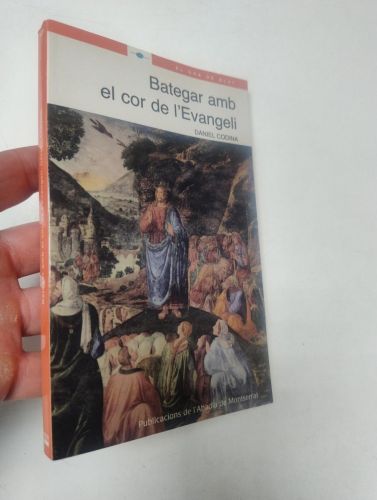 Portada del libro de Bategar amb el cor de l'Evangeli