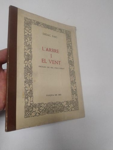 Portada del libro de L'arbre i el vent