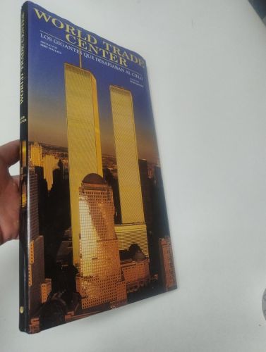 Portada del libro de World Trade Center: Los gigantes que desafiaban al cielo