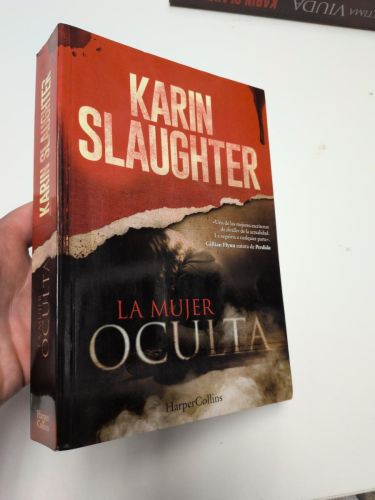 Portada del libro de La mujer oculta
