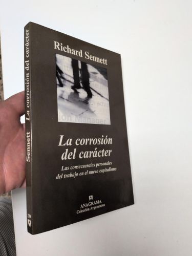 Portada del libro de La corrosión del carácter