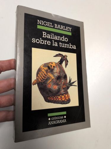 Portada del libro de Bailando sobre la tumba