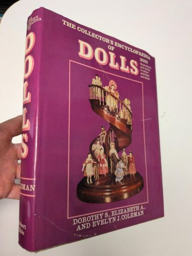 Portada del libro de The Collector's Encyclopedia of Dolls