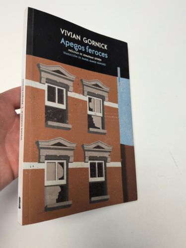 Portada del libro de Apegos feroces