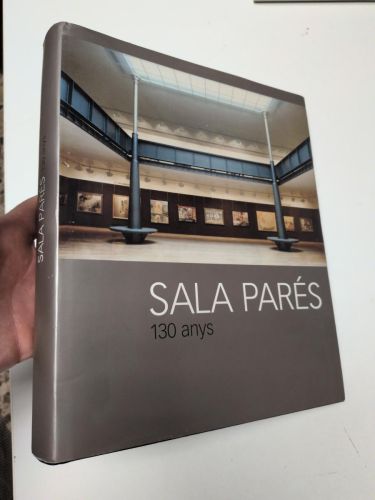 Portada del libro de Sala Parés. 130 anys
