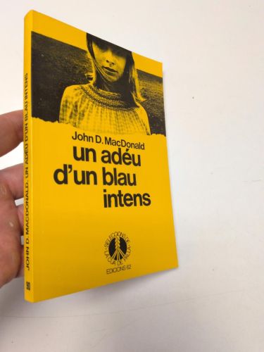 Portada del libro de Un adéu d'un blau intens (La Cua de palla, 90)