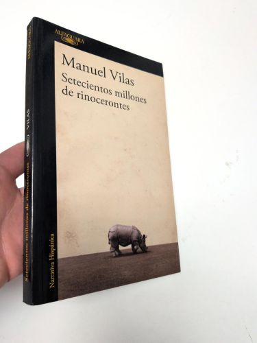Portada del libro de Setecientos millones de rinocerontes