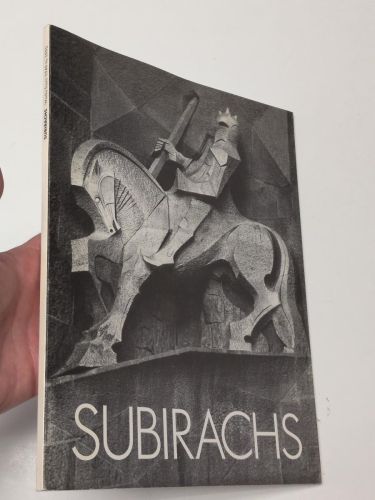 Portada del libro de Subirachs. Works from 1949 to 1995 (dedicado por el artista)