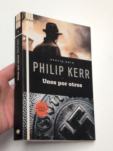 Portada del libro de Unos por otros (dedicado por el autor)