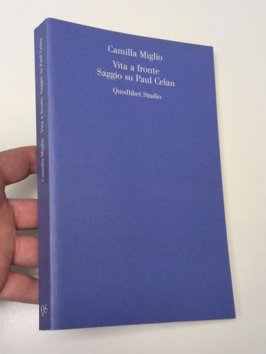 Portada del libro de Vita a fronte Saggio su Paul Celan