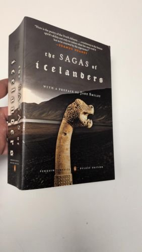 Portada del libro de THE SAGAS OF ICELANDERS