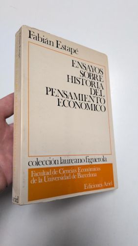 Portada del llibre de Ensayos sobre historia del pensamiento económico