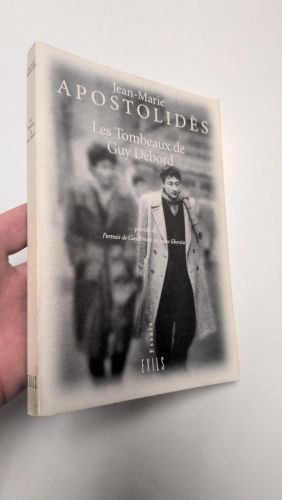 Portada del libro de Les tombeaux de Guy Debord